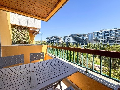 Arrendamento de apartamento T3 na Miraflores