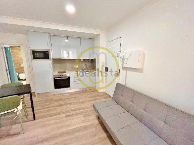 Arrendamento de apartamento T1 na Príncipe Real - São Bento