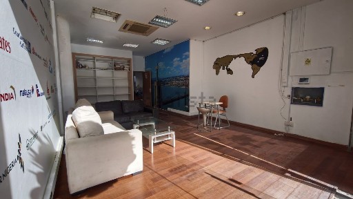 Espaço comercial à venda na Avenida 23 de Julho, 379