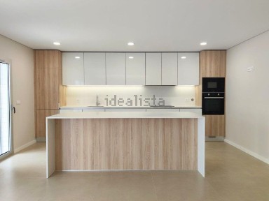 Apartamento T2 à venda em Tavarede