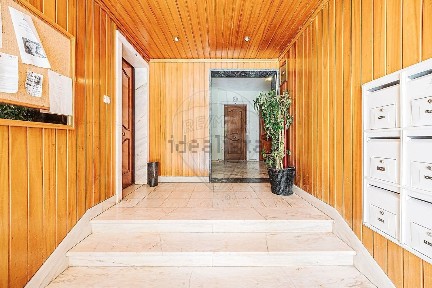 Apartamento T1 à venda na Rua Cidade de Castelo Branco