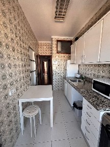 Arrendamento de apartamento T3 na Rua de Faria Guimarães
