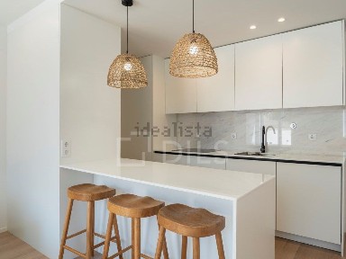 Arrendamento de apartamento T1 na Avenida da República, 920