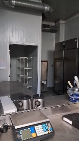 Pavilhão industrial em Santa Marta do Pinhal/Fábrica de pizzas/salgados
