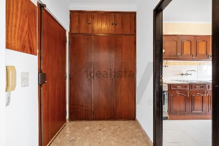 Apartamento T1 à venda no Quinta dos Medronheiros, 29 c