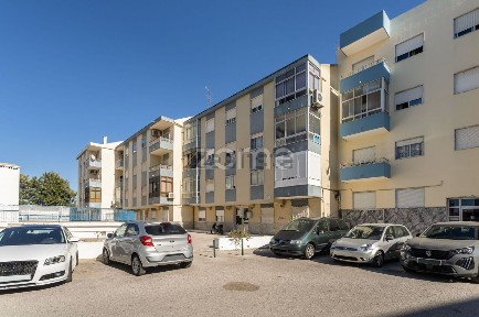Apartamento T3 à venda na Rua da Pirada, 14