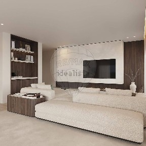 Apartamento T3 à venda em Gaveto das Quintâs