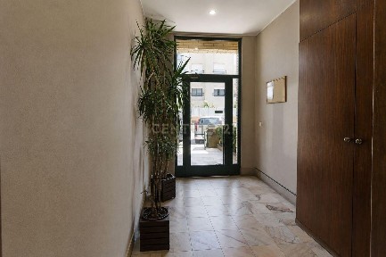 Apartamento T3 à venda na Rua da Paz, 251
