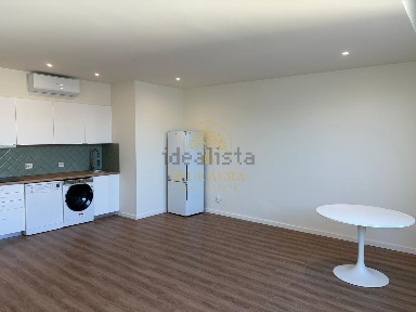Apartamento T0 à venda no Parque de Real - Água Viva