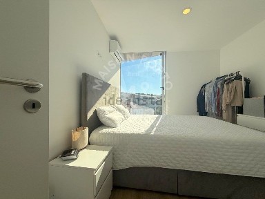 Apartamento T1 à venda na Rua Jardim, 877