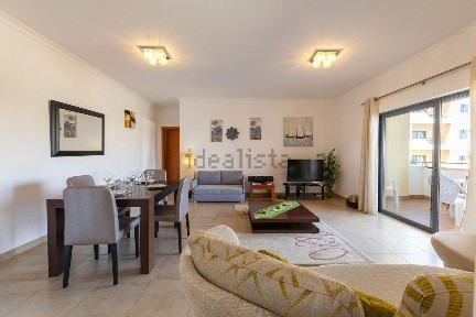 Arrendamento de apartamento T1 na Rua Senhora do Loreto