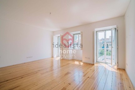 Arrendamento de apartamento T3 na Príncipe Real - São Bento