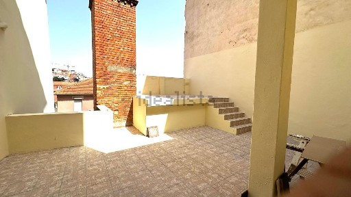 Arrendamento de apartamento T1 na Calçada de Sant'Ana