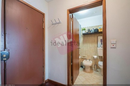 Arrendamento de apartamento T1 na Rua Professor Barbosa Sueiro s/n