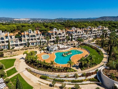 Apartamento T2 à venda em Urbanização Vila Sol