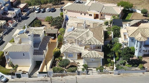 Moradia independente à venda na Sesmarias - Telheiro - Penina