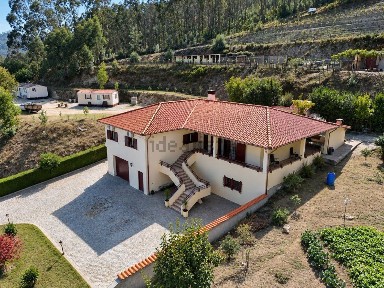 Moradia independente à venda em Fregim