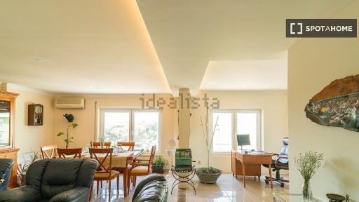 Arrendamento de apartamento T2 na Quinta da Fidalga