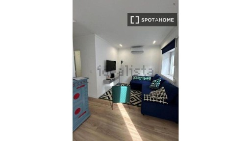 Arrendamento de apartamento T1 na Avenida Doutor Álvaro de Vasconcelos