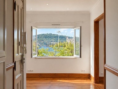 Arrendamento de apartamento T2 na Torre de Belém