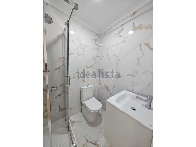 Apartamento T2 à venda em Falagueira-Venda Nova