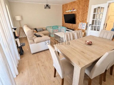 Apartamento T2 à venda no Largo Fortée Rebelo, 5