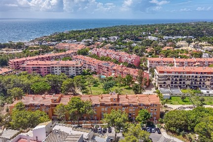 Apartamento T2 à venda na Rua dos Cedros, 74