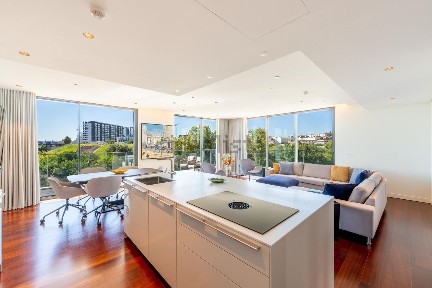 Apartamento T2 à venda no Passeio de Ulisses