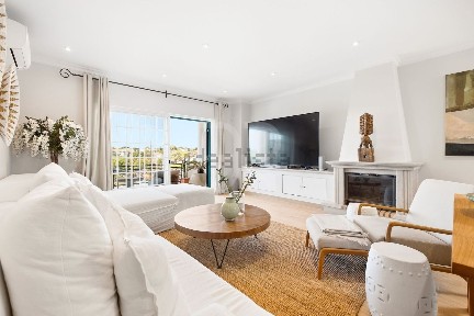 Apartamento T3 à venda no Vale do Lobo