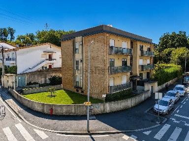 Apartamento T2 à venda na Rua Liberdade
