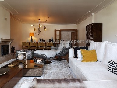 Arrendamento de apartamento T3 no Centro de Sintra - Portela de Sintra
