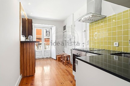 Arrendamento de apartamento T1 na Pena