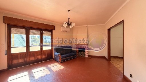 Apartamento T3 à venda em Samora Correia