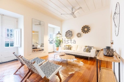 Apartamento T1 à venda na Travessa da Condessa do Rio, 14 a