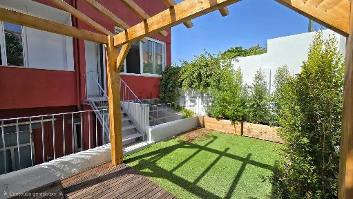 Apartamento T2 à venda na Rua do Cruzeiro