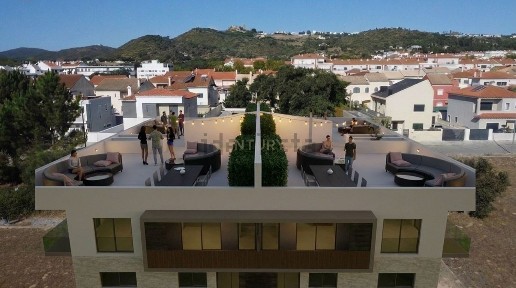 Apartamento T2 à venda na Estrada Vale de Mulatas, 2