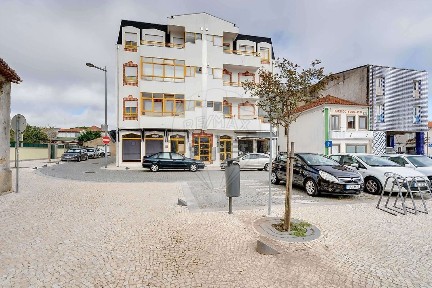 Apartamento T2 à venda na Rua Doutor Fernandes de Castro