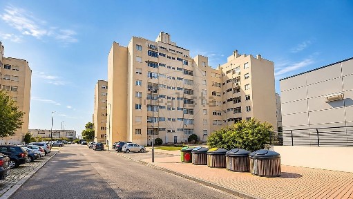 Apartamento T2 à venda na Acesso Particular
