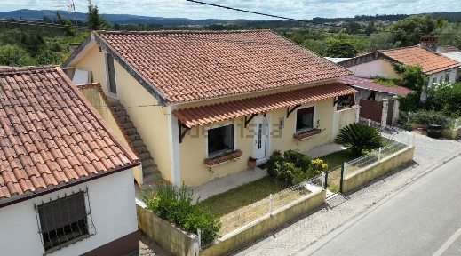 Sebal e Belide, Rua Mata da Rapoila