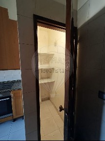 Apartamento T2 à venda na Rua Francisco Sá Carneiro