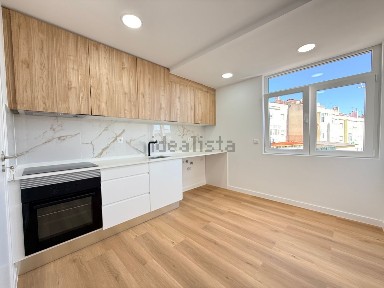 Apartamento T2 à venda na Travessa da Quinta da Bolacha, 5