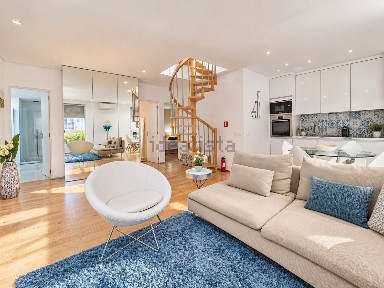Apartamento T3 à venda na Travessa Santo António à Graça