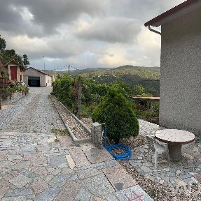 Quinta à venda em Valadares