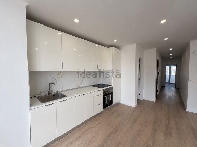 Apartamento T3 à venda na Avenida Bocage