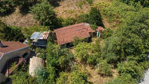 Moradia independente à venda em Queiriz