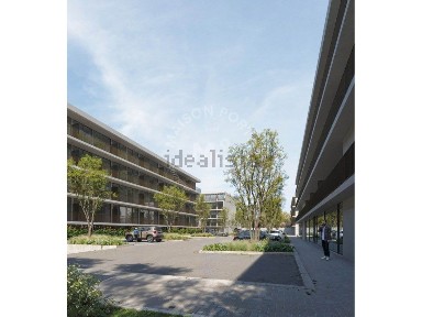 Apartamento T1 à venda na Avenida Nossa Senhora Natividade