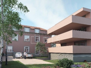 Apartamento T2 à venda na Rua Senhora do Porto, 249