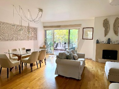 Arrendamento de apartamento T3 na Rua Alberto Villaverde Cabral s/n