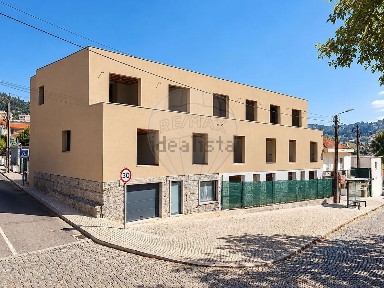 Apartamento T2 à venda na Rua da Boavista