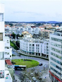 Apartamento T2 à venda na Avenida Vasco da Gama